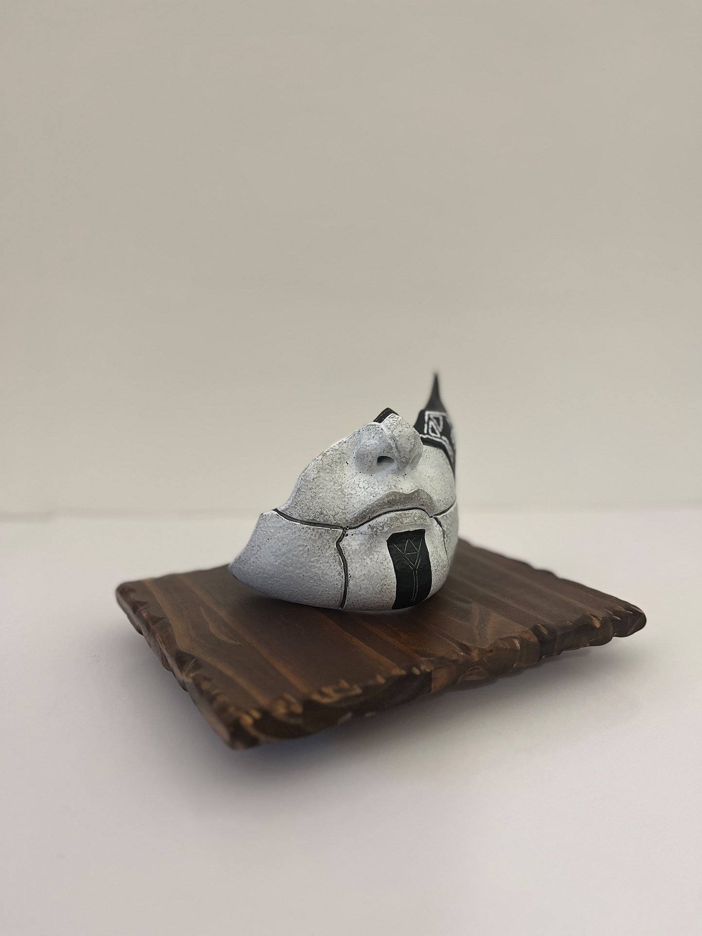 Alicia mask: Expedition 33 (wearable with wooden base) (fan-art)